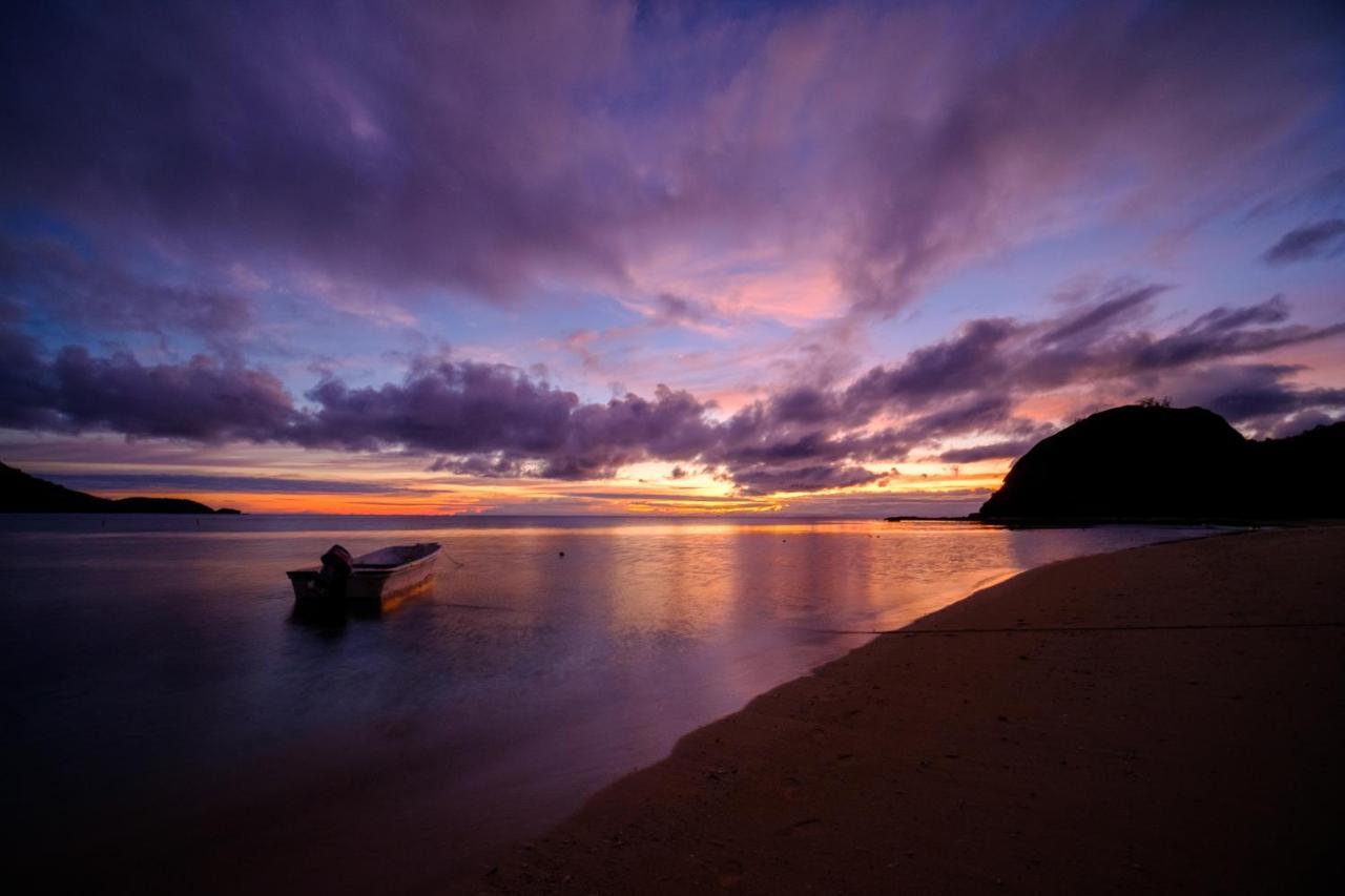 Barefoot Lodge *