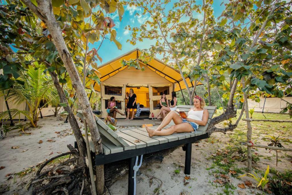 Barefoot Kuata Island