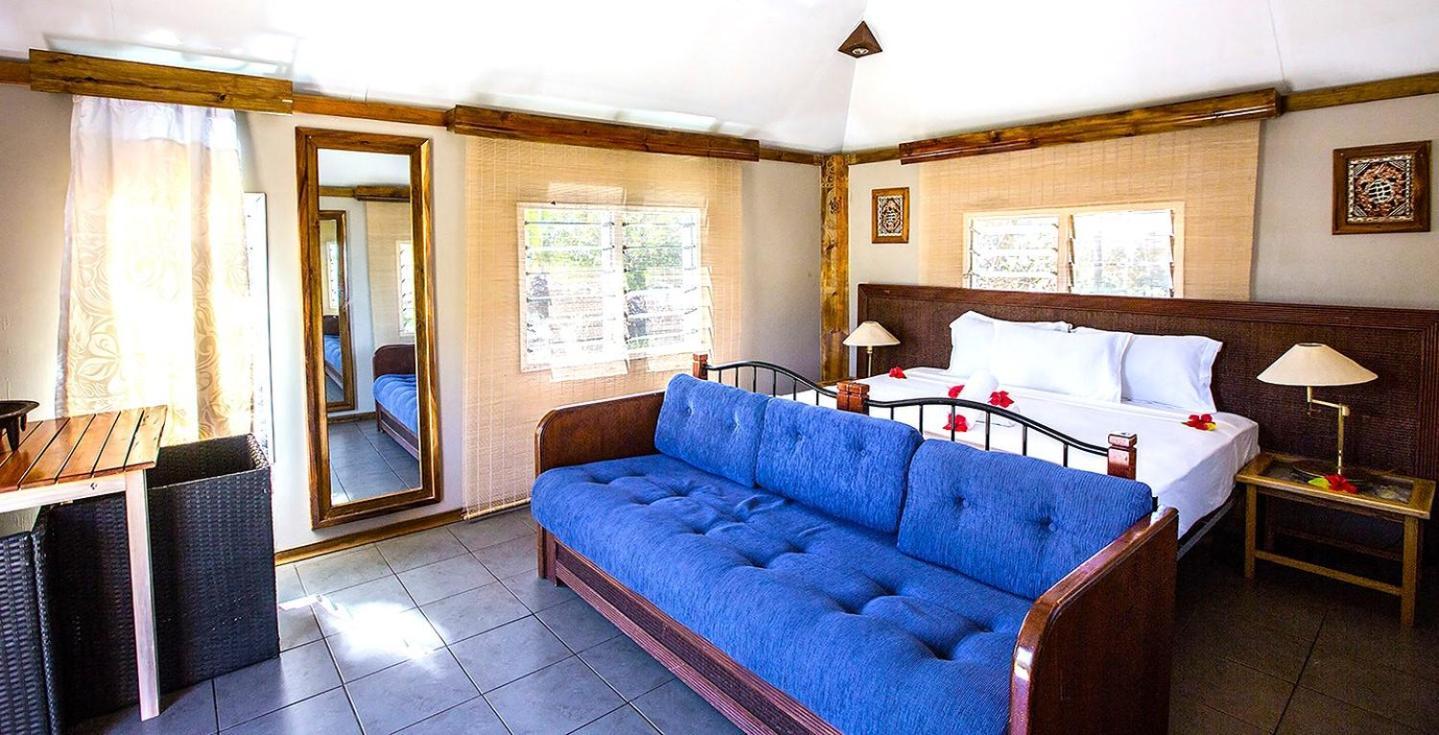 Lodge Barefoot Kuata Island